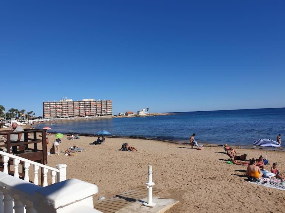 Nice Holidays Apartment In Torreveja, Torrevieja Exterior foto